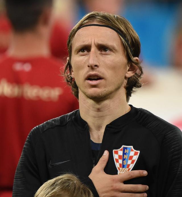 皇马2-1马竞，晋级西超杯决赛，维尼修斯与西蒙尼互喷