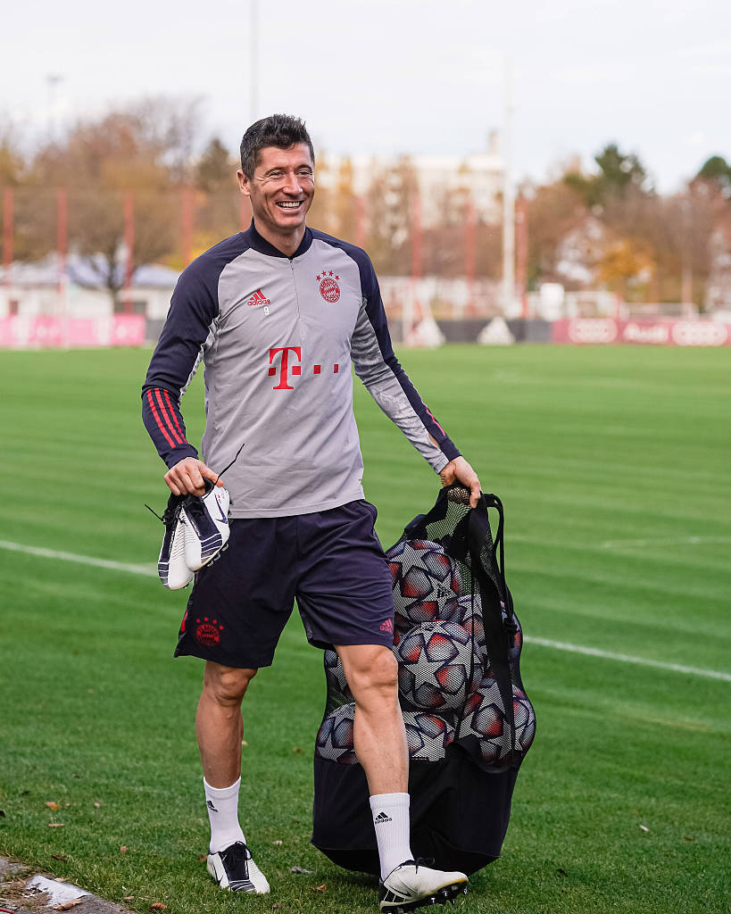 2025全国高校电竞精英联赛总决赛在北京落幕 多队争锋赢关注