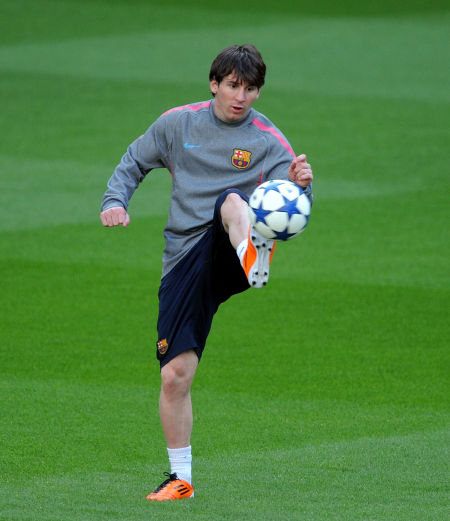 逆转！独行侠2分险胜国王，赢球谁是关键？快船排名被反超