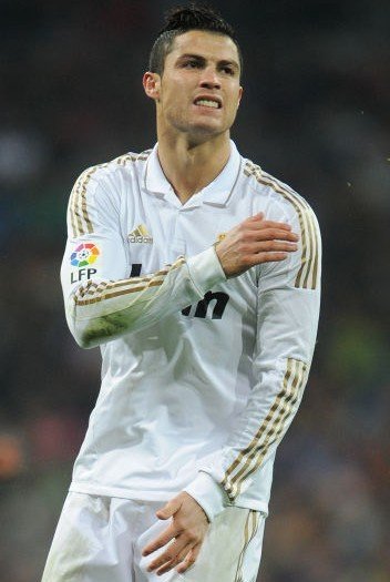 付豪快速反击送助攻 奥利弗单手扣篮